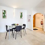 Apartamento Rocha Justar