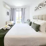 Rocha Justar Apartamento *
