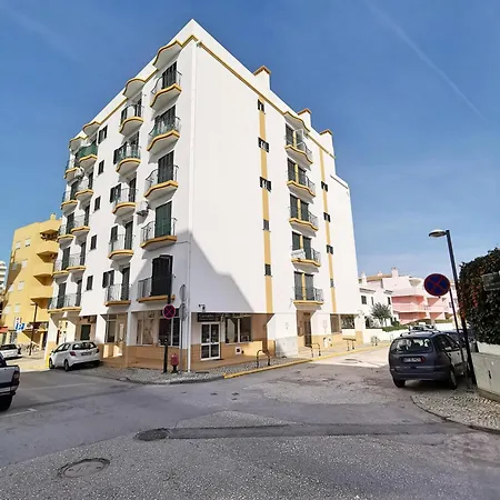 Apartmán Rocha Justar *