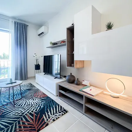 Apartment Rocha Justar *
