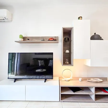 Rocha Justar Apartman *