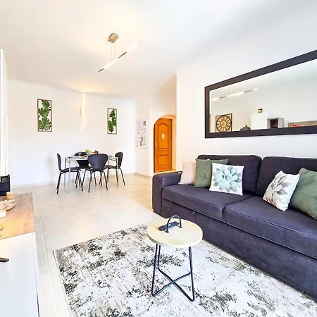 Apartament Rocha Justar *