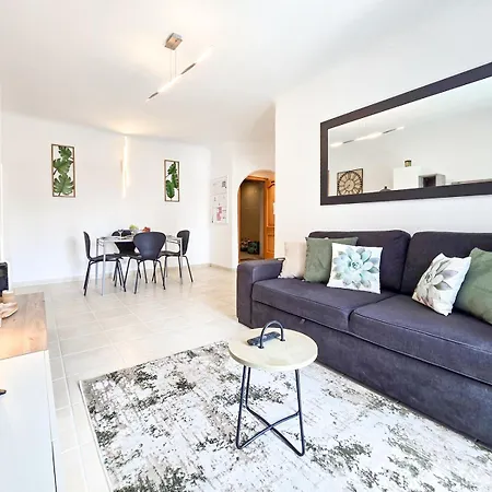 Rocha Justar Apartament *